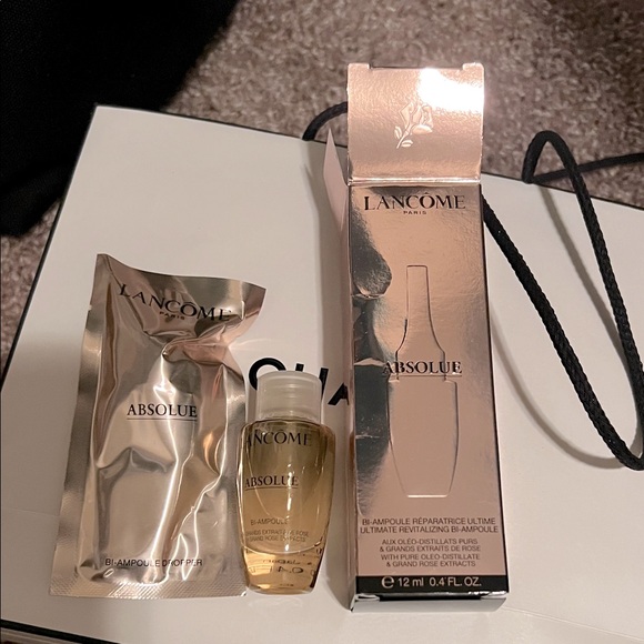 Lancôme Absolue ultimateRevitalizing Bi-ampoule